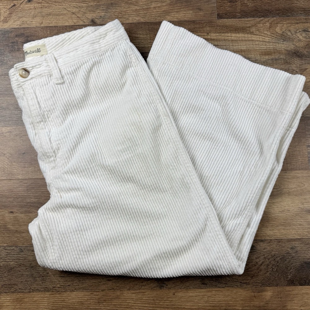 NWT NYDJ Not Your Daughter Jeans White Denim Crop Capri Tummy Tuck Stretch 14‎